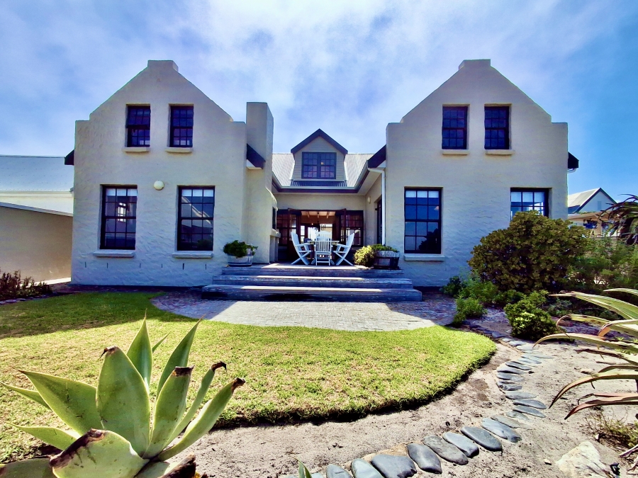 5 Bedroom Property for Sale in Grotto Bay Western Cape